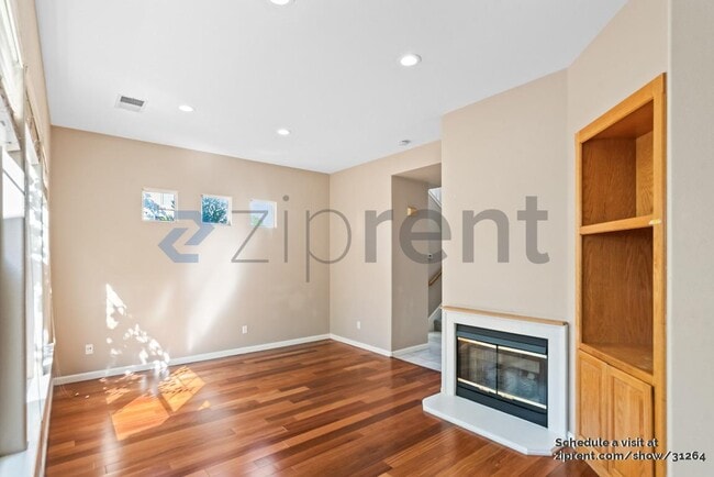 Photo - 3774 Florian St