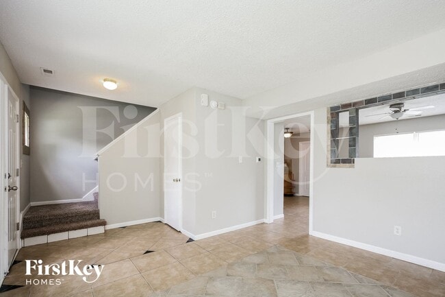 Photo - 8925 Lighthorse Dr