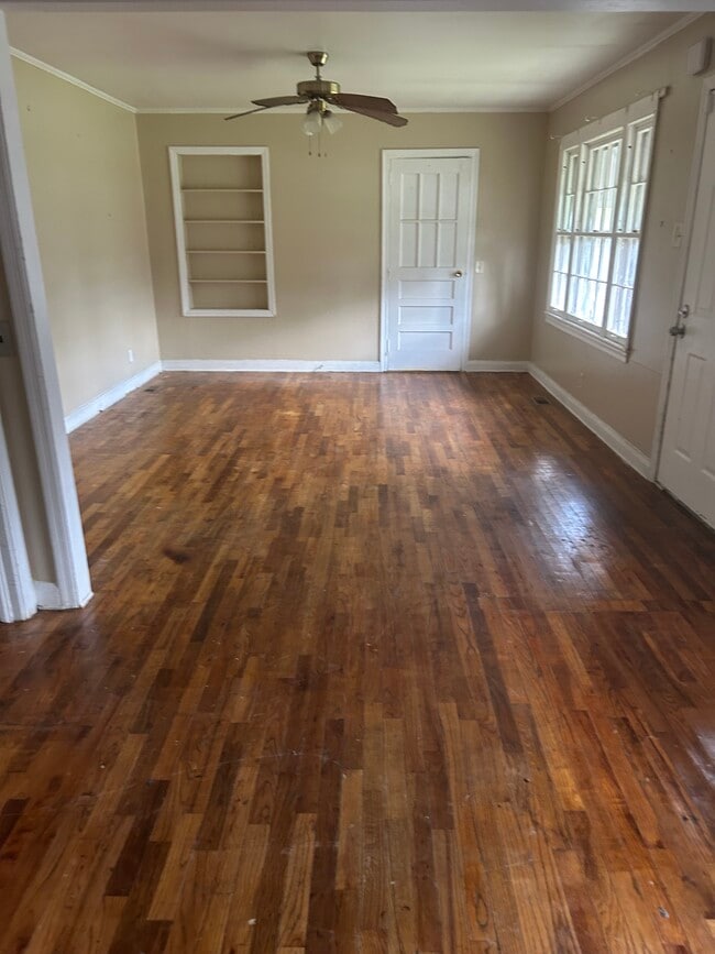 Photo - OnPointe Hinton Rentals (503)