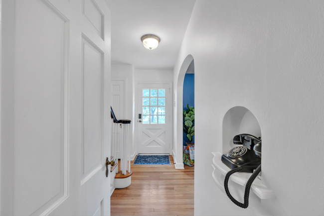 Photo - Charming 2 Bed 2 Bath House in the Heart o...