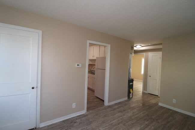 Photo - Spacious Home for rent!