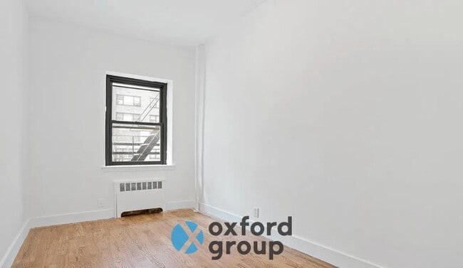 Photo - East 58th Street