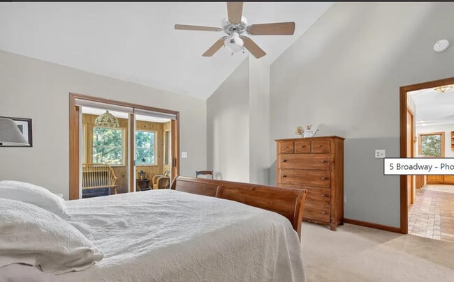 Photo - 89 Pierpont Rd Unit ID1388804P