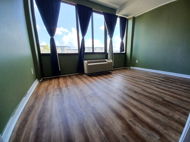 Photo - 1700 Clinch Ave Unit #207