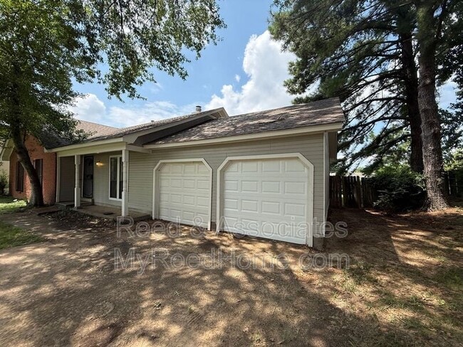 Photo - 6556 Birch Hollow Dr