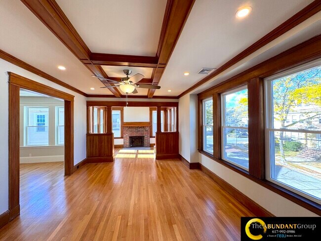 Photo - 14 White St Unit 2