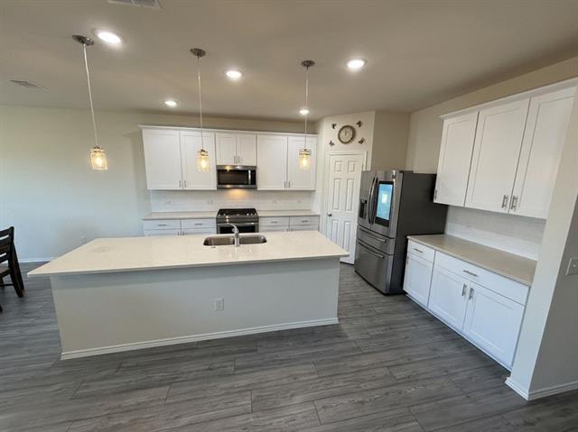 1216 Timberhurst Trail
