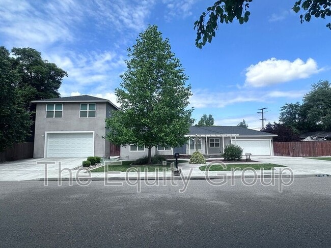 Building Photo - 2148 E College Ave