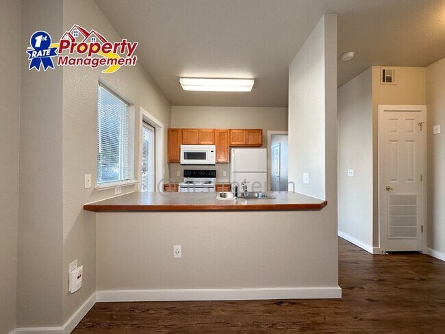 Photo - 272 W Mallard Dr Unidad #102