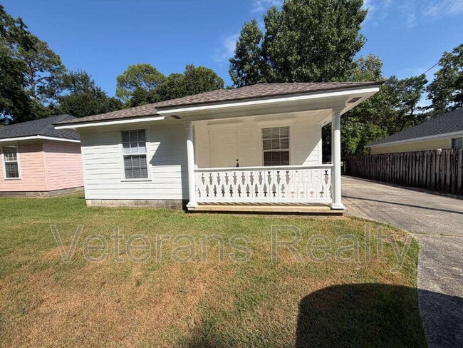Building Photo - 11126 Gorenflo Rd