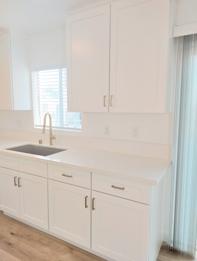 Photo - 3317 Bagley Ave Unit 2