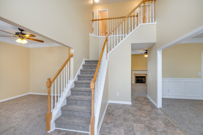 Photo - Gorgeous 5 bedroom with 3.5 Bath Home