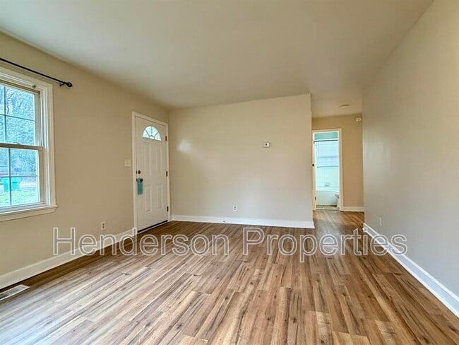 Photo - 2613 Remington St