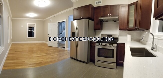 Photo - 273 Hancock St Unidad #3