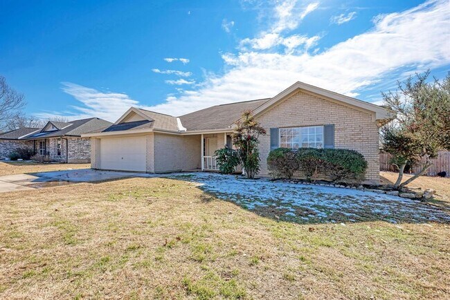 Photo - 1105 E Johnson St