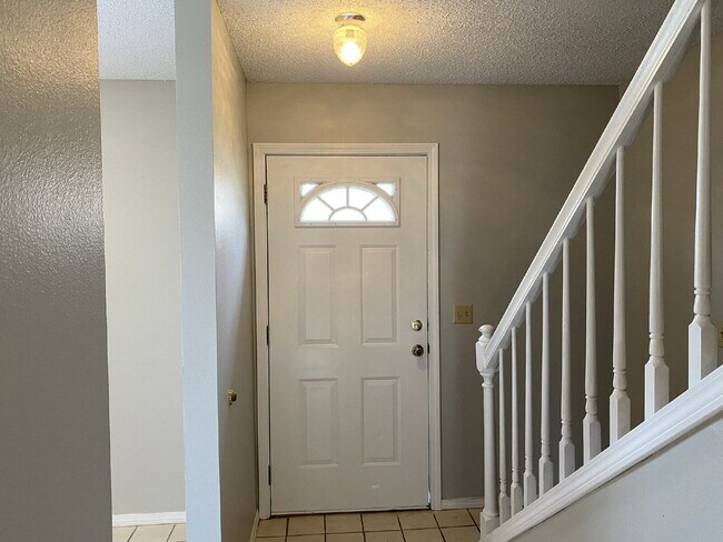 Photo - 503 Cammellia Dr Unit B Unidad B