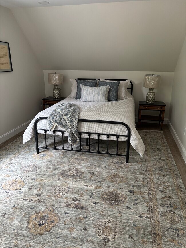 Photo - 21 Harris Farm Rd Unit Brand New 1 bedroom apt
