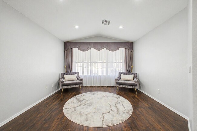 Photo - 6406 W Escuda Rd
