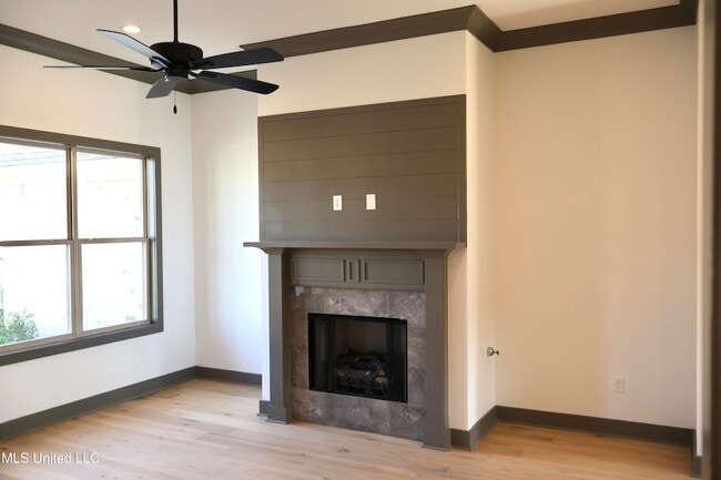 Photo - 317 Willow Wy