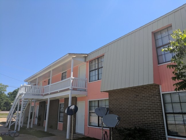 Photo - Teagarden Apartments