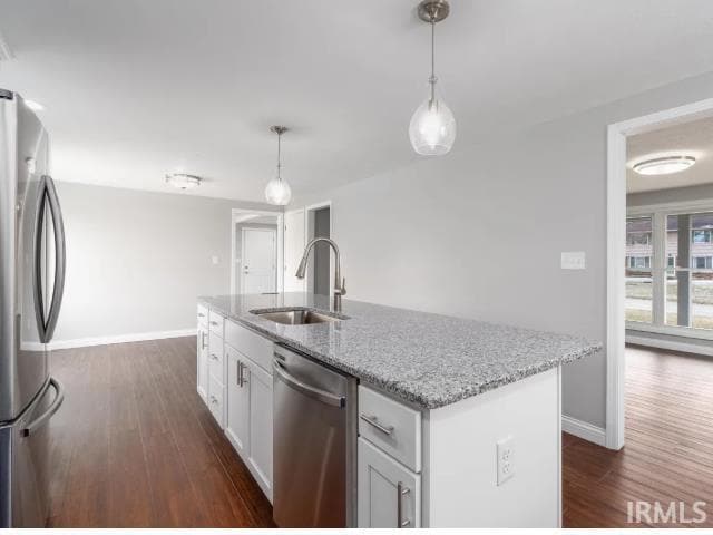 Photo - 1640 Hemlock Rd