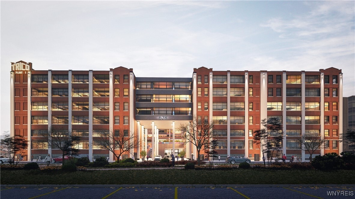 Photo - 628 Ellicott St