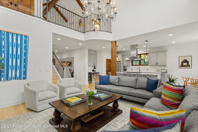 Photo - 41 Choke Cherry Ct