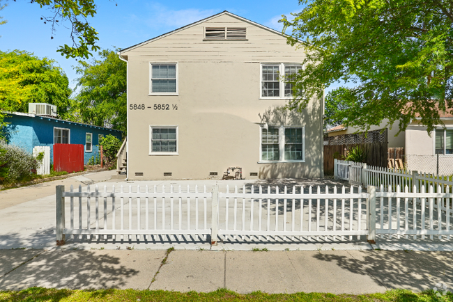 Building Photo - 5848 1/2 Colfax Ave Unit 5852.5 Rental