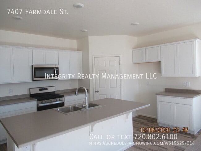 Photo - 7407 Farmdale St