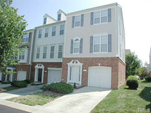 Photo - 7030 Mead Ln Townhome