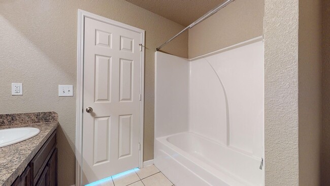 Photo - BEAUTIFUL DUPLEX IN HARKER HEIGHTS !!!!