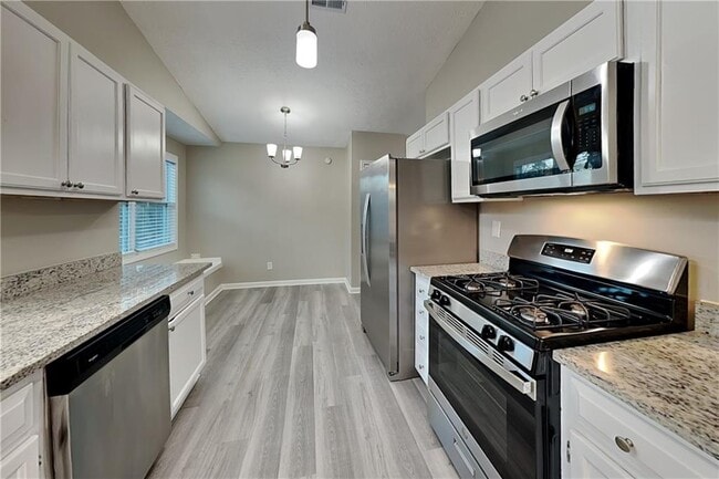 Photo - 1510 River Rock Trce