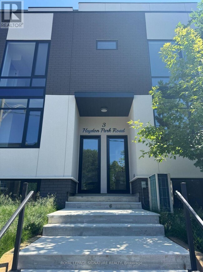 Photo - 3 Heydon Park Rd