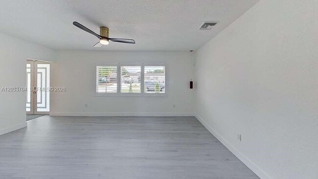 Photo - 3030 SW 96th Ave