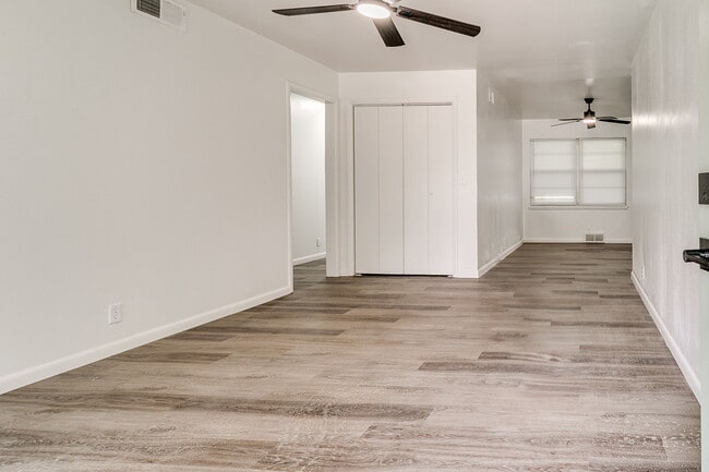 Photo - 2417 Becker Pl