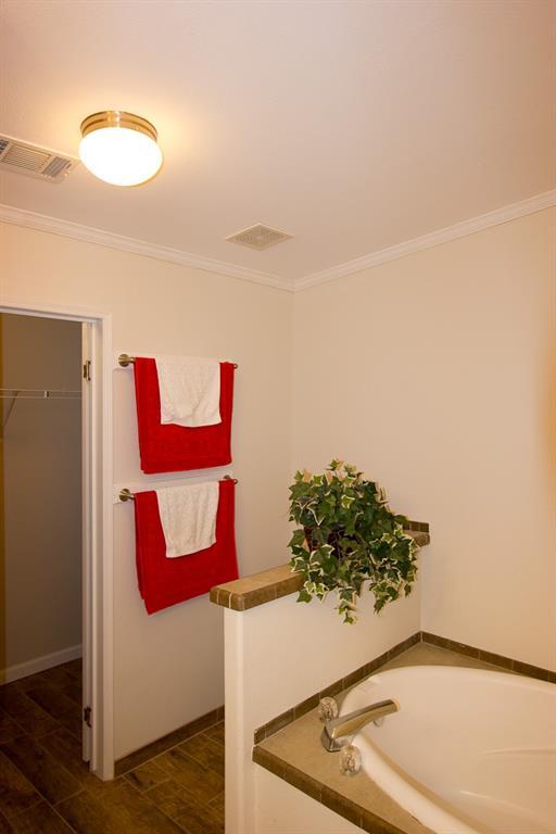 Photo - 4813 Brook Creek Cove