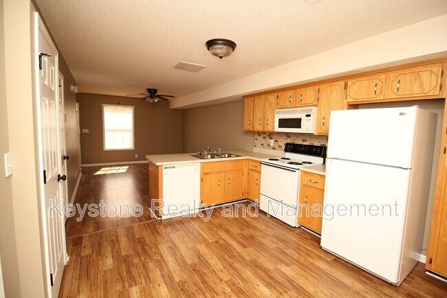 Photo - 3834 Jockey Dr