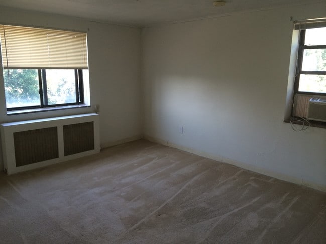 Hoodridge Terrace Apartments