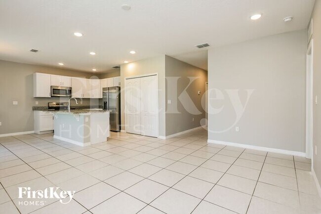 Photo - 107 Inconnu Ct House