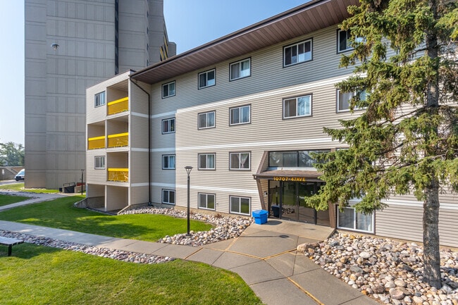 Photo - The Village at Southgate