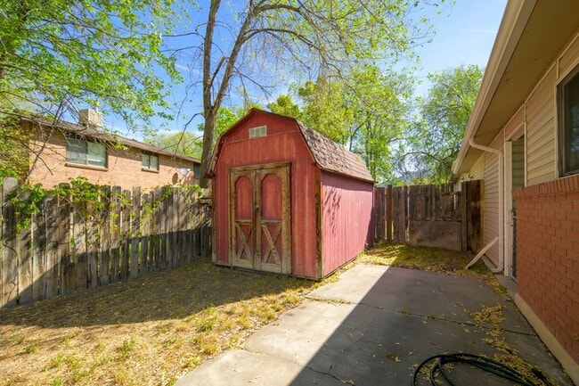 Photo - 259 E 8355 S