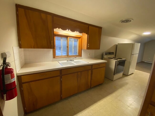 Photo - 826 W Highland Ave Unidad 2