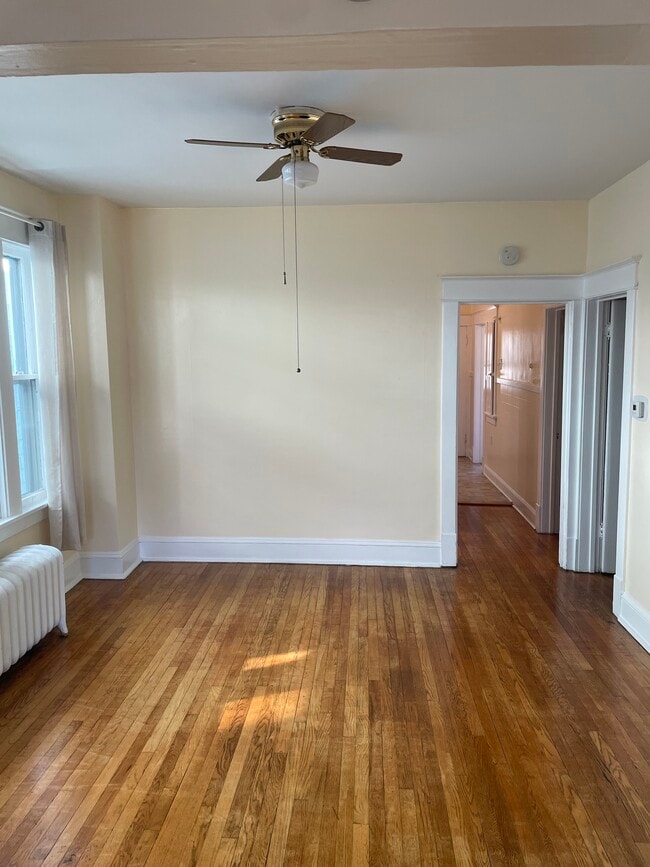 Photo - 847 Jay St Unit Second floor