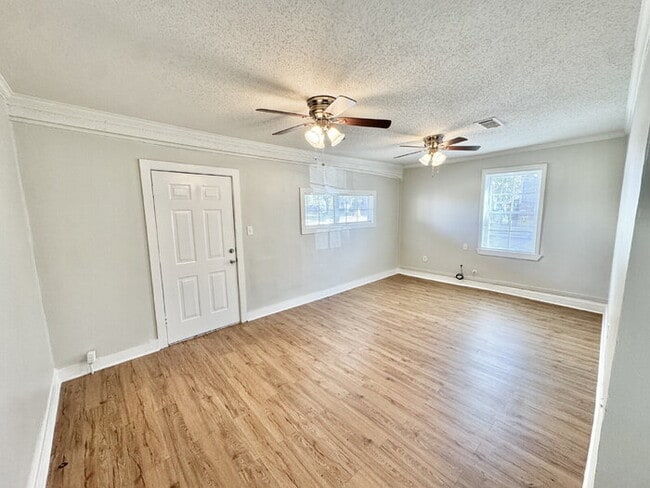 Photo - 2603 Carnes Ave