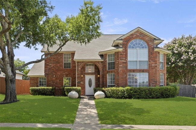Photo - 1423 Holveck Dr