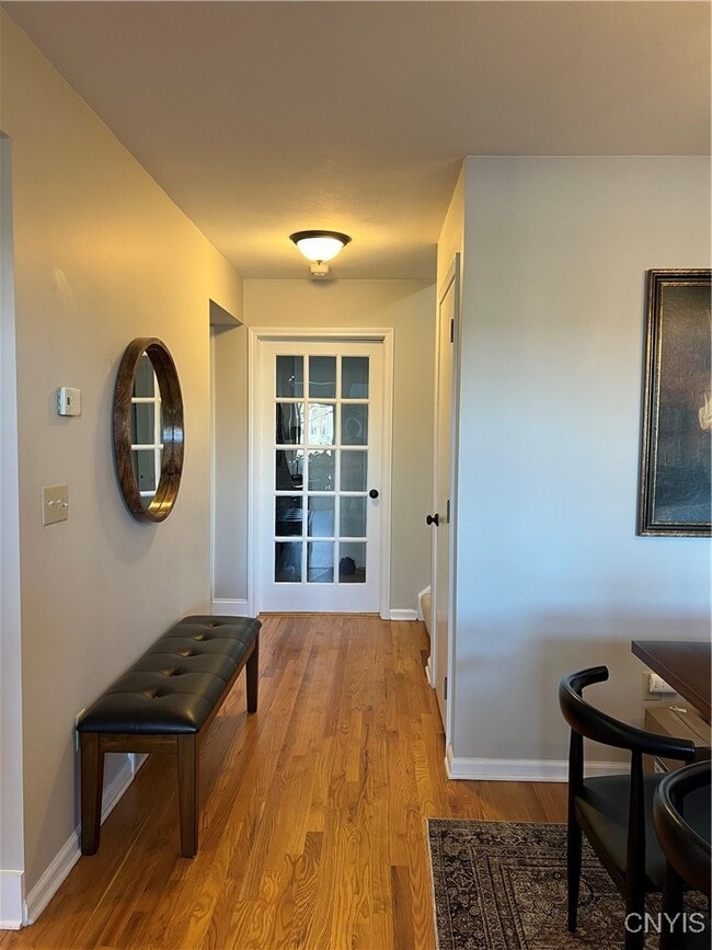 Photo - 191 Summerhaven Dr S