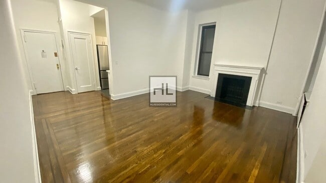 Photo - EAST 81 STREET Unit 3G