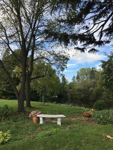 Photo - 3730 Foxwood Rd