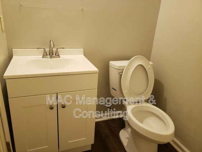 Photo - 1325 Virginia Ave Condo Unit A11