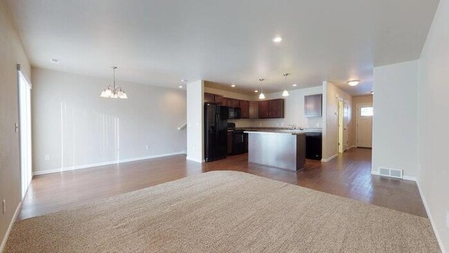 Photo - 4009 29th St SE